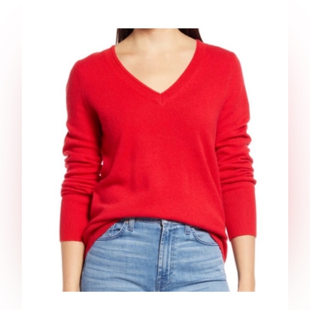 Halogen red cashmere sweater, size medium.